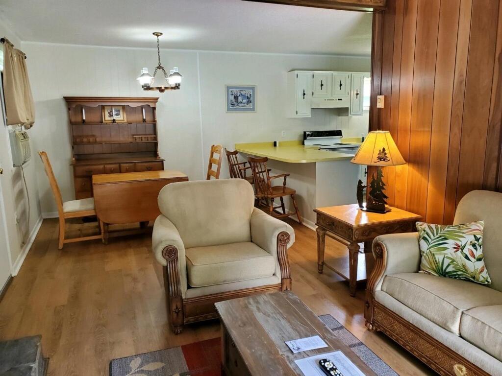Meadowlark Motel With Restaurant & Bar Maggie Valley Esterno foto