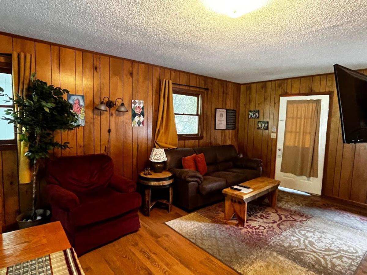 Meadowlark Motel With Restaurant & Bar Maggie Valley Esterno foto