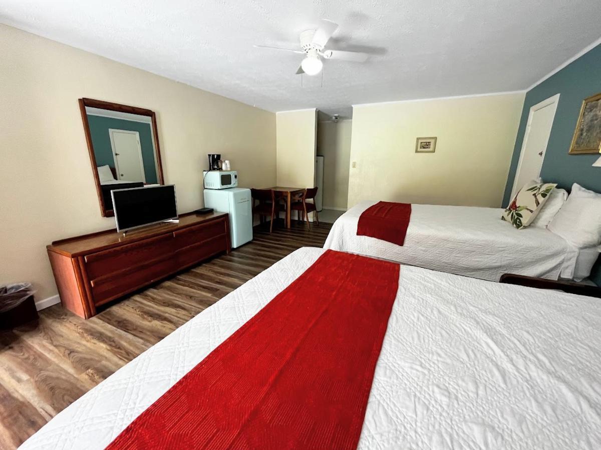 Meadowlark Motel With Restaurant & Bar Maggie Valley Esterno foto